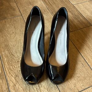Chinese laundry black patent leather peep toe heels